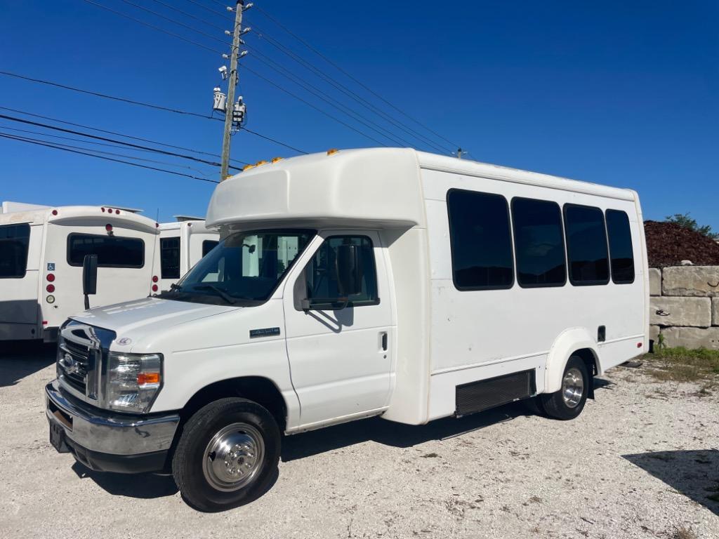 2012 Ford Econoline's photo