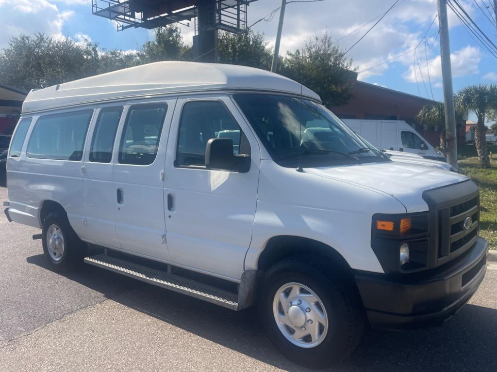 2011 Ford E-Series Econoline Van Commercial