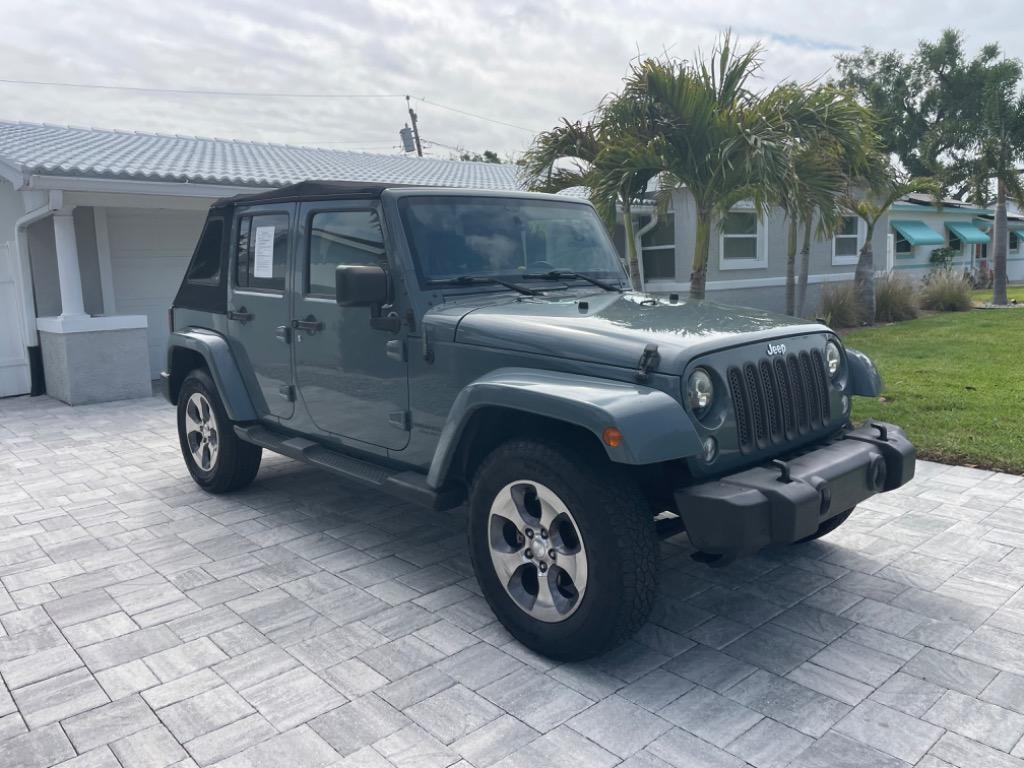 2015 Jeep Wrangler Unlimited Sahara